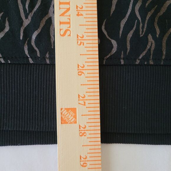 Jane And Delancey Womens Fleece Lined Sweater Plus Size 2x Zebra Print NWOT - Picture 9 of 9